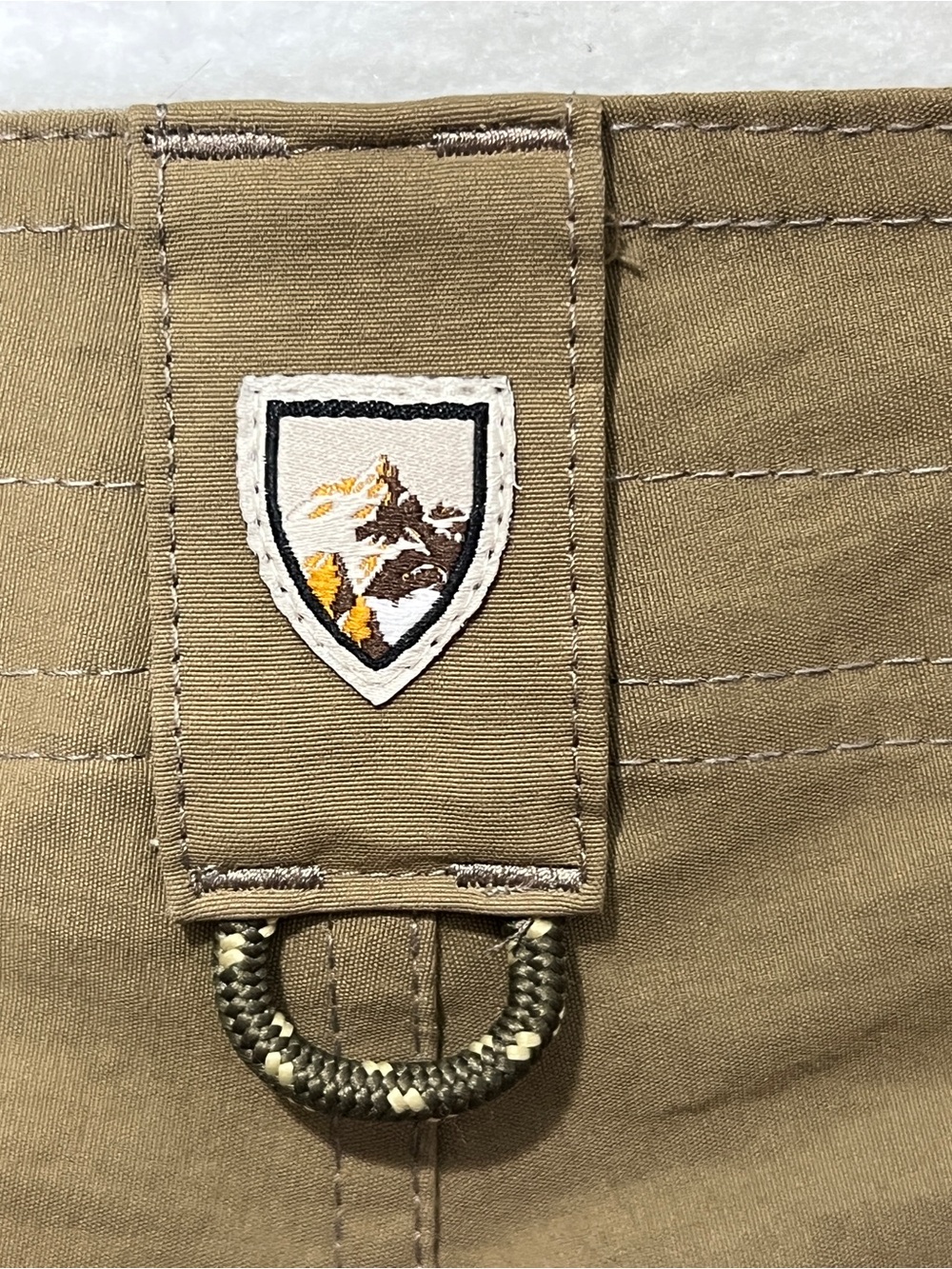 KUHL Renegade 35 Buckskin Khaki Cargo Shorts 5121 Hiking Outdoor Stretch Gorpcor - Picture 9 of 12